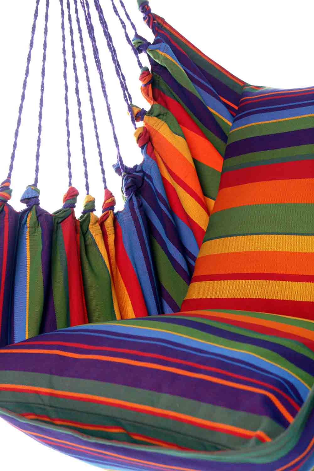 Hängstol med kuddfodral i regnbågens färger